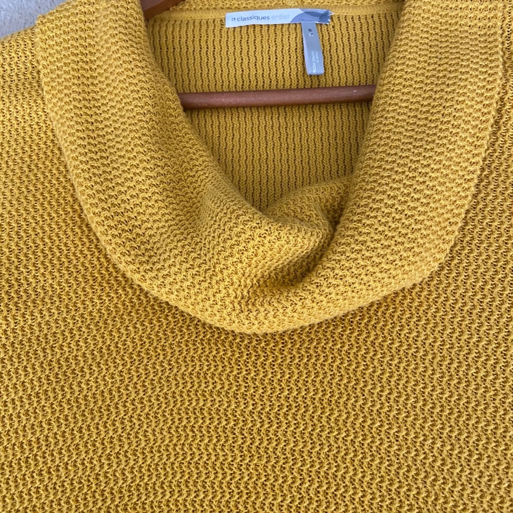 Knit top